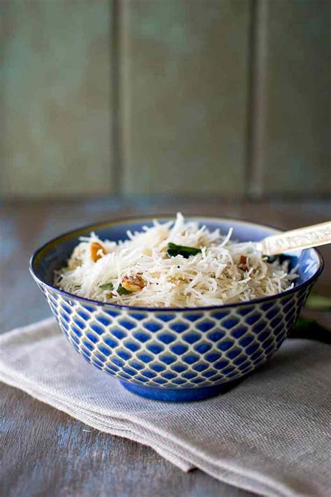 coconut-rice-noodles-rice-vermicelli-stir-fry-cooks image