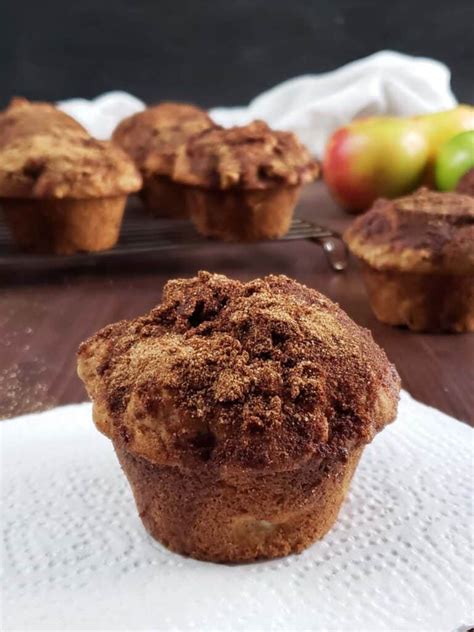 sourdough-discard-apple-cinnamon-muffins image