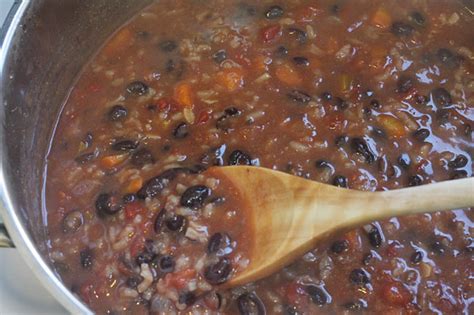 black-bean-and-rice-soup-recipe-for-delicious-dinner image