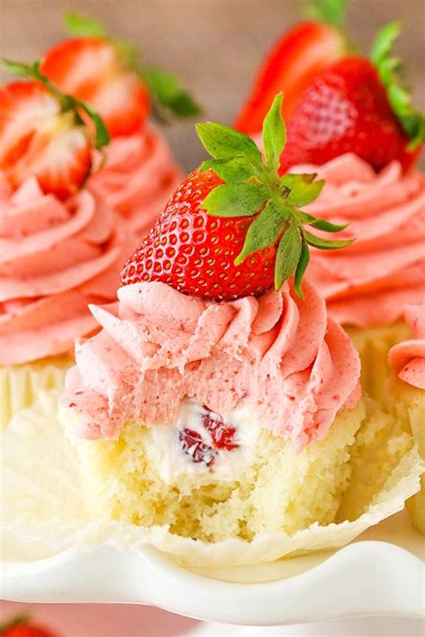 strawberries-and-cream-cupcakes-recipe-the-best image