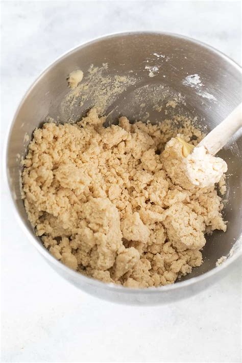 how-to-make-a-shortbread-cookie-pie-crust-sugar image