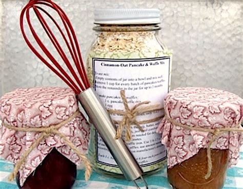 gift-in-a-jar-cinnamon-oat-pancake-waffle-mix image
