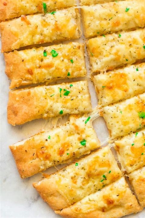 cheesy-garlic-breadsticks-no-yeast-the-big-mans-world image