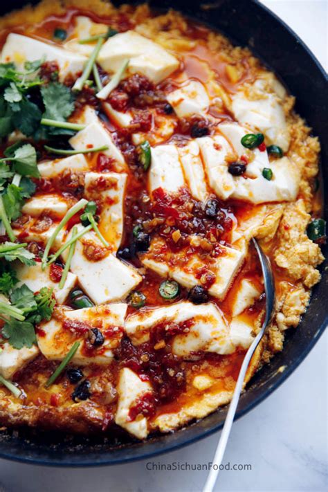 egg-and-tofu-one-pot-recipe-china-sichuan-food image