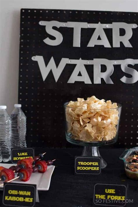 26-star-wars-food-recipes-for-your-star-wars-party image