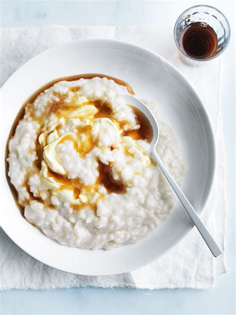 vanilla-and-almond-rice-pudding-donna-hay image