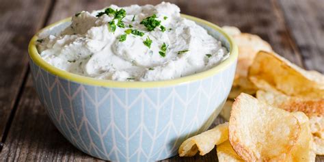 how-to-make-french-onion-dip-best-french-onion-dip image