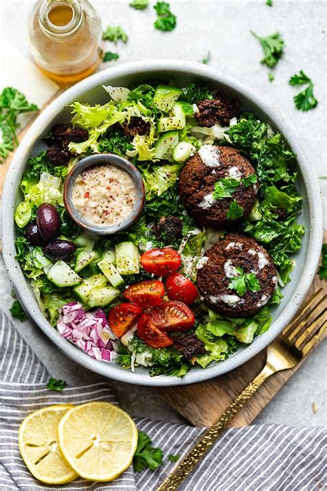 falafel-salad-easy-mediterranean-salad-bowl-life-made image