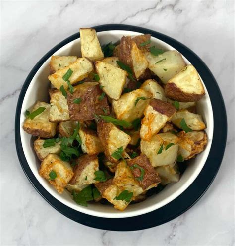 parmesan-parsley-roasted-potatoes-cookaholic-wife image