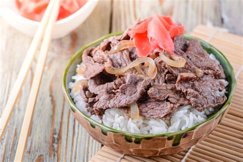gyudon-recipe-simmered-beef-on-top-of-steamed-rice image
