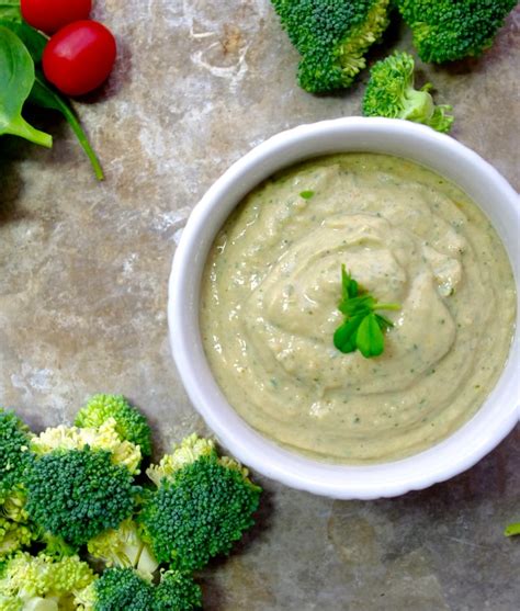 canteen-inspired-broccomole-dip-nutrition-in-the image