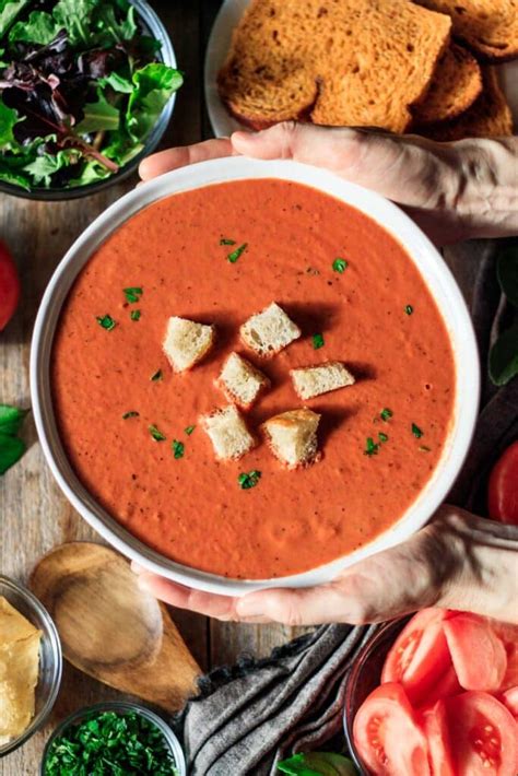panera-creamy-tomato-soup-copycat-savor-the-flavour image