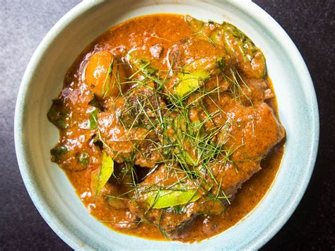 panang-neua-thai-panang-beef-curry-recipe-serious-eats image
