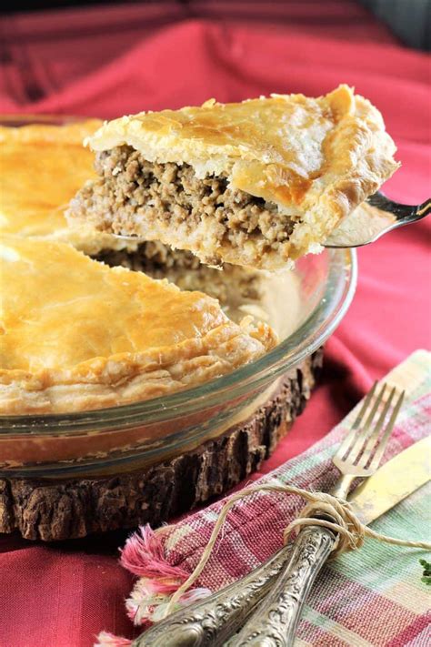 tourtire-traditional-french-canadian-meat-pie-mangia image