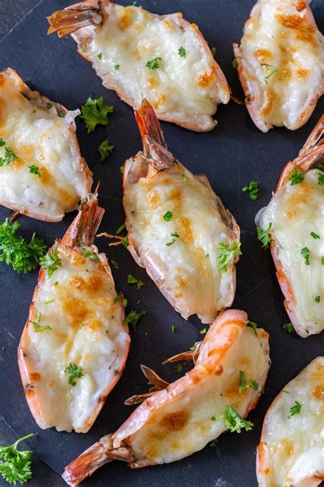 cheesy-baked-tiger-shrimp image