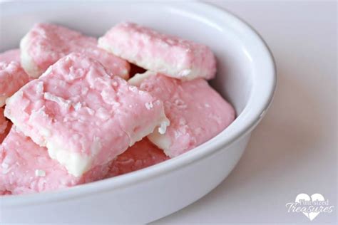 easy-pink-and-white-coconut-fudge-pint-sized image