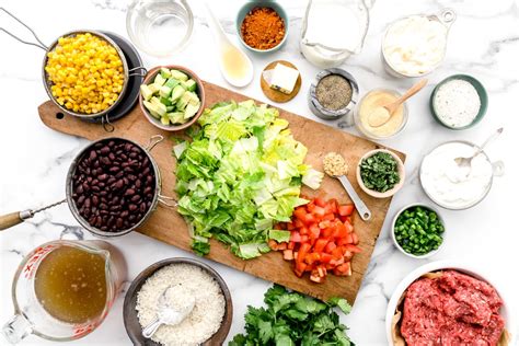 easy-taco-bowl-with-creamy-cilantro image