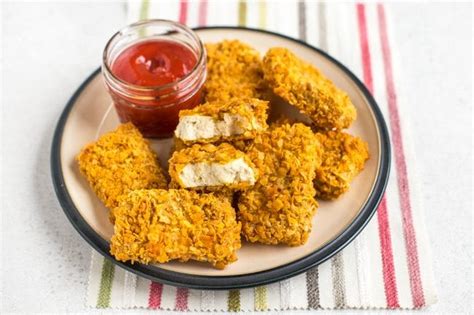 crispy-baked-tofu-chicken-nuggets-easy-cheesy image