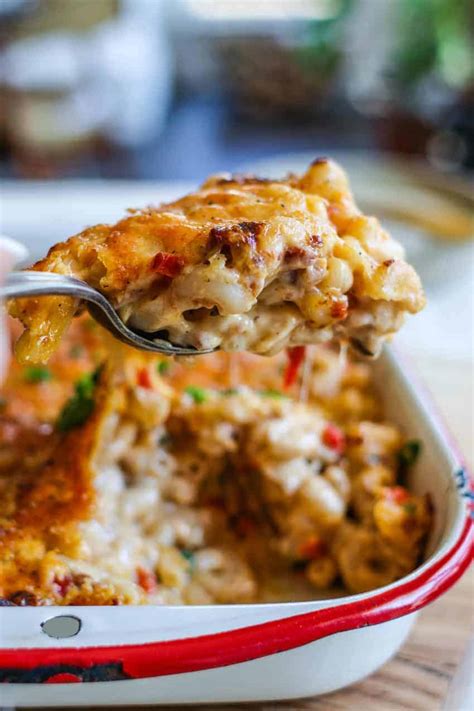 pimento-macaroni-and-cheese-with-bacon-recipe-g image