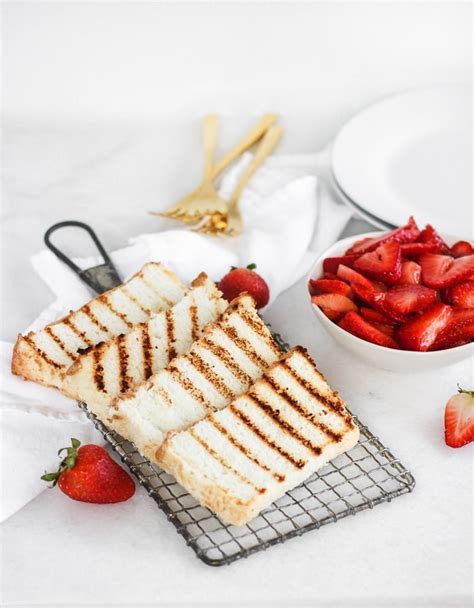 strawberries-and-cream-grilled-angel-food-cake-lively image