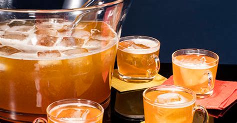 10-batch-cocktail-recipes-for-your-big-super-bowl-party image