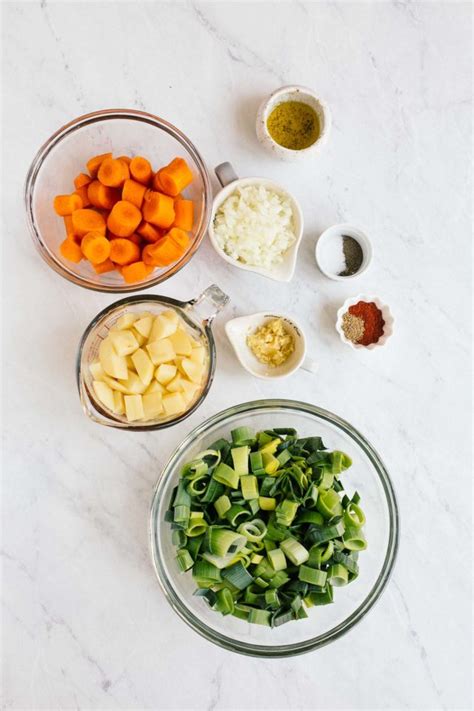 carrot-leek-soup-recipe-primavera-kitchen image