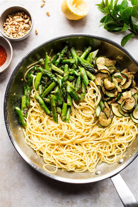asparagus-and-zucchini-pasta-lazy-cat-kitchen image