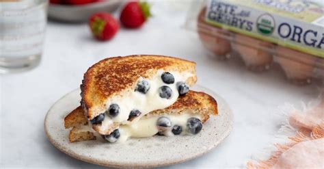 blueberry-stuffed-french-toast-pete-and-gerrys image