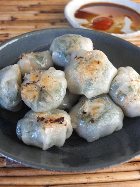 how-to-make-chive-dumplings-dim-sum-jiaozi image