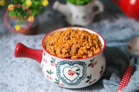 bulghur-pilaf-with-meat-recipe-turkish-style-cooking image