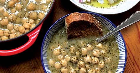 greek-lemon-chickpea-soup-the-greek-foodie image