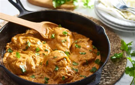 chicken-with-creamy-chipotle-sauce-vv image