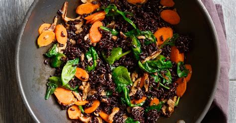 best-quick-stir-fry-with-black-rice image