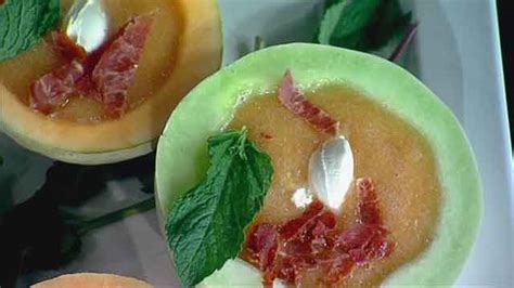 restaurant-recipe-honeydew-melon-and-cantaloupe image