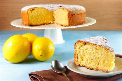 2-ingredient-lemon-angel-food-cake image