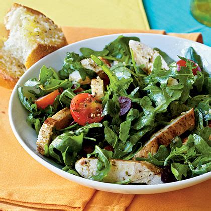 herbed-arugula-tomato-salad-with-chicken image