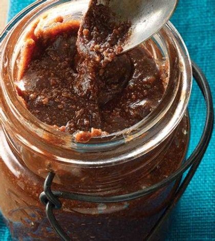 chocolate-hazelnut-butter-recipe-clean-eating image