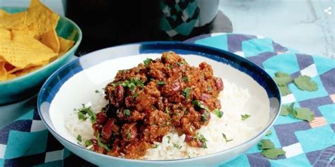 slow-cooker-chilli-recipe-good-housekeeping image