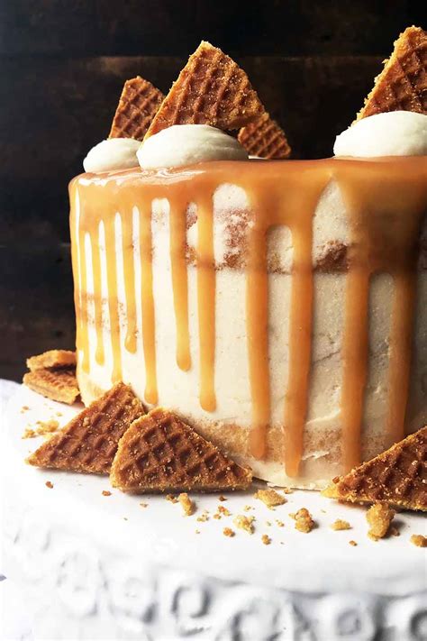 vanilla-cake-with-caramel-buttercream-recipe-foodal image