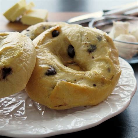 chocolate-chip-bagels-breadbakers-cindys image