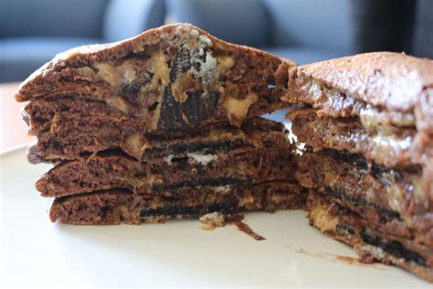 these-slutty-brownie-pancakes-are-the-sexiest-way-to image