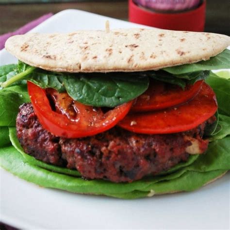 mouthwatering-mediterranean-burger-recipe-amees image