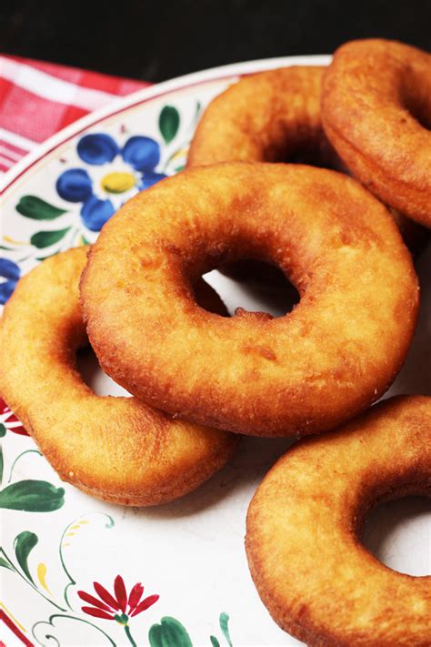 gramma-johns-buttermilk-donuts-good-cheap-eats image