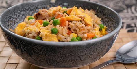 chicken-fried-rice-healthy-dinner-ideas-heart image