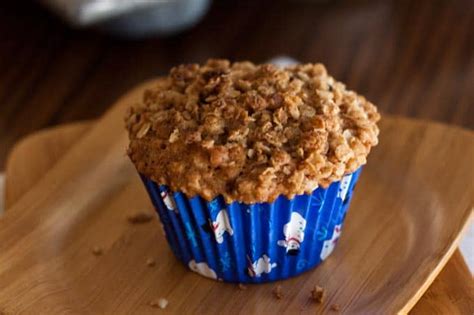 applesauce-cinnamon-oat-muffin-recipe-barbara-bakes image