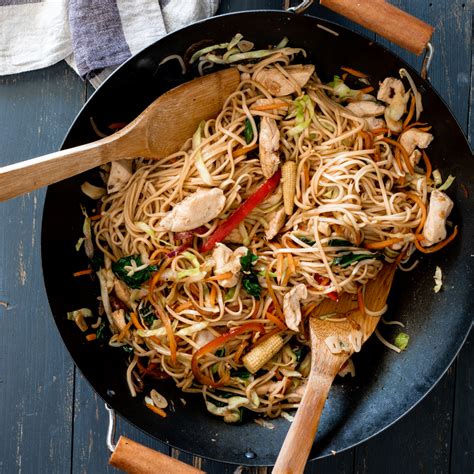 easy-20-minute-chicken-stir-fry-simply-delicious image