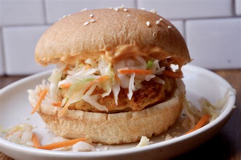 asian-chicken-burgers-food-by-the-gram image