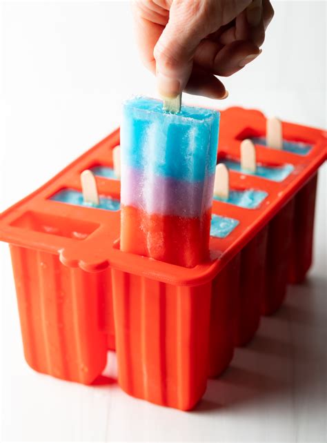 easy-jello-popsicles-drip-free-freezer-pops-a-spicy image