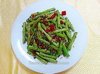 sichuan-dry-fried-green-beans image