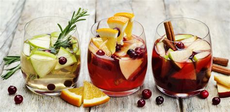 best-white-and-red-sangria-recipe-from-portugal-the image